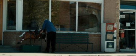 Человек на Кэррион-роуд (2016)