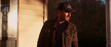 Дом напротив (2016)