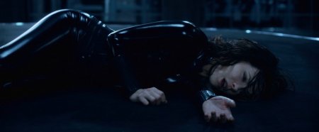 Другой мир: Войны крови (2016) Другой мир: Войны крови (2016)