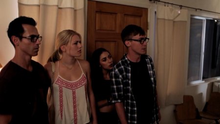 Идти по следу (2017) Идти по следу (2017)