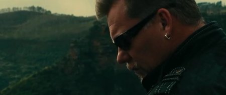 Земля в осаде (2017) Земля в осаде (2017)