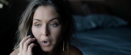 Ниже её губ (2016) Ниже её губ (2016)